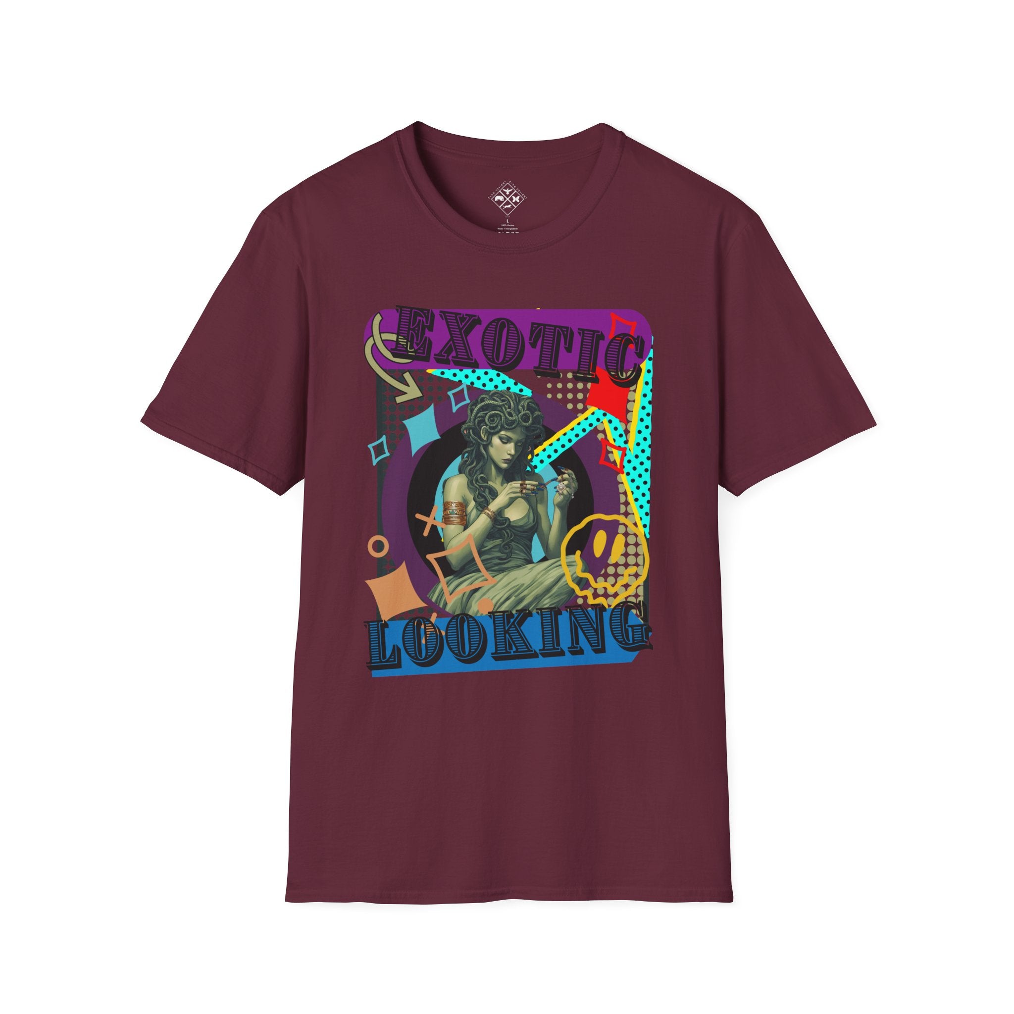 Camiseta suave de Medusa haciéndose las uñas