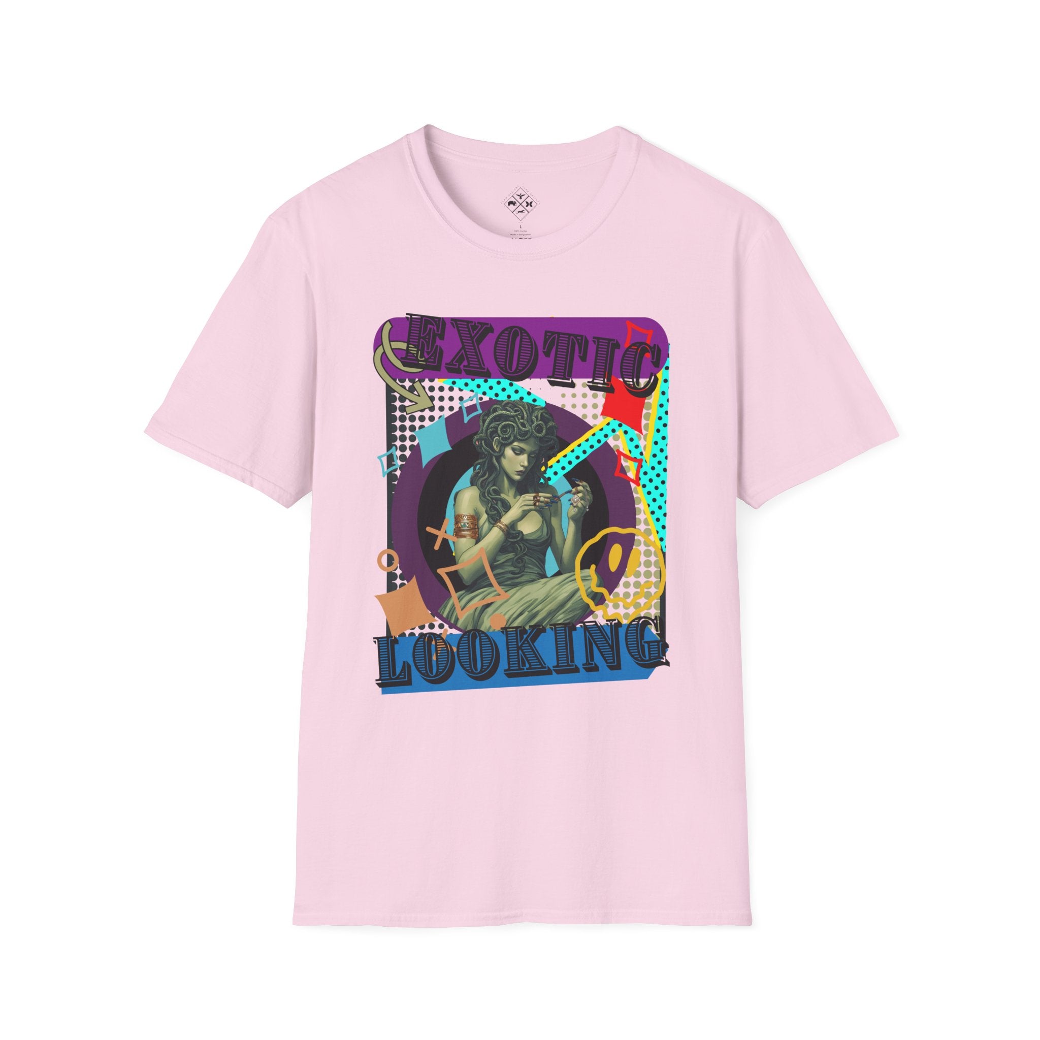 Camiseta suave de Medusa haciéndose las uñas